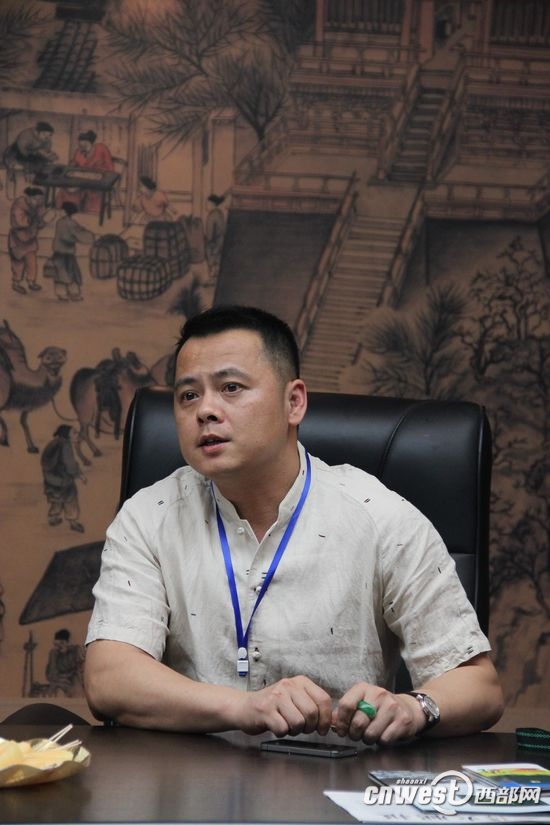 深交所上市南宫28ng总经理薛长煌答记者问